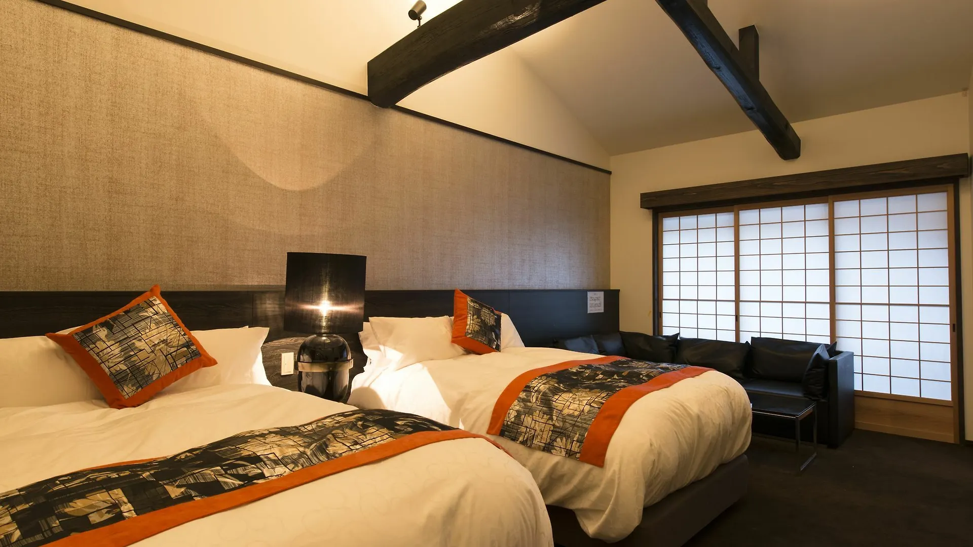 Kamishichiken Oku Hotel Kyoto