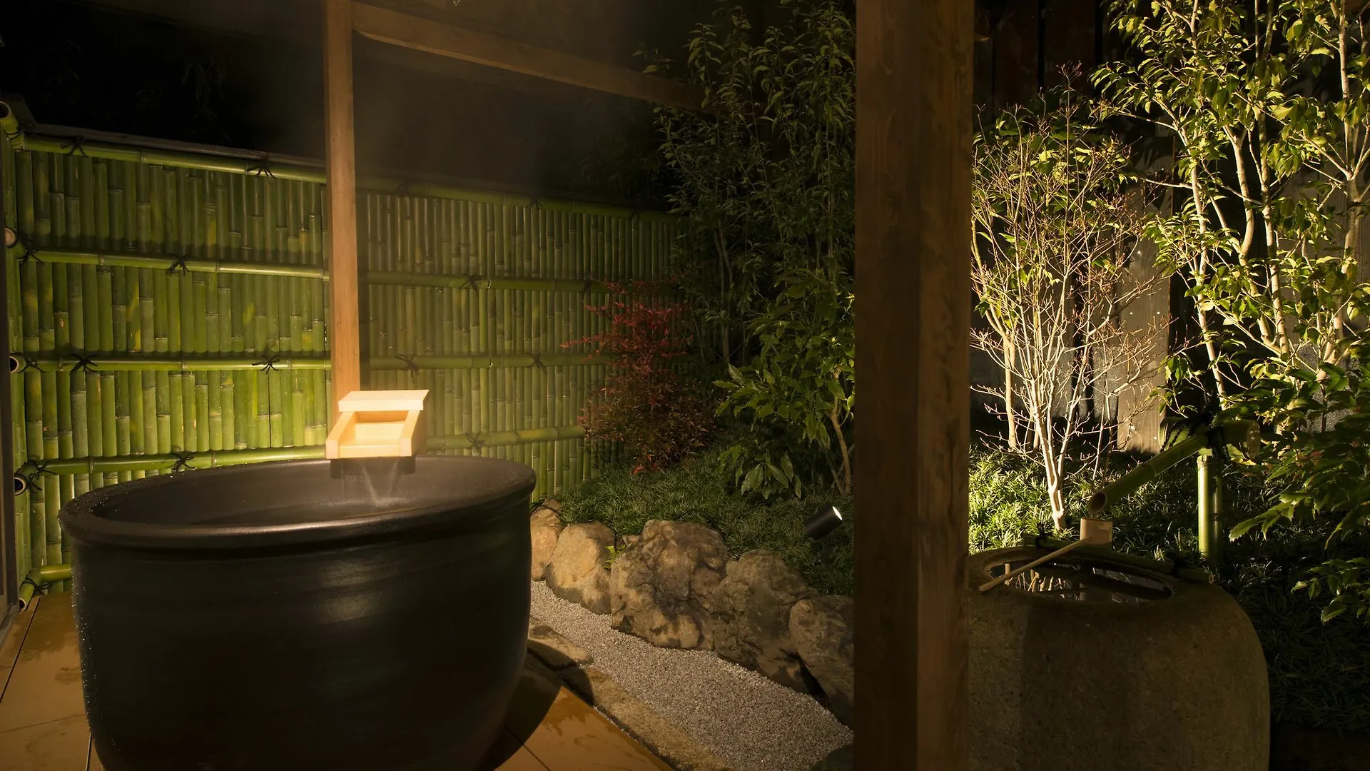 Kamishichiken Oku Hotel Kyoto Ryokan